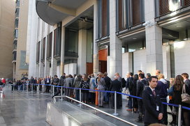 Crowds gather ahead of Breivik's sentencing